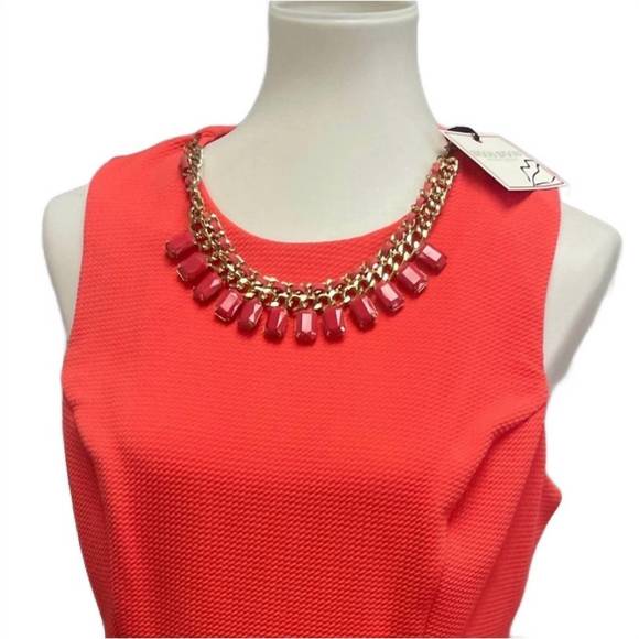 NEW BISOU BISOU women's sleeveless dress with detachable necklace in coral - Picture 2 of 6